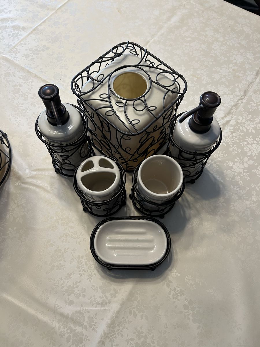 Plastic and Bronze Wire Scroll Bathroom Accessory Set - 11 Pieces