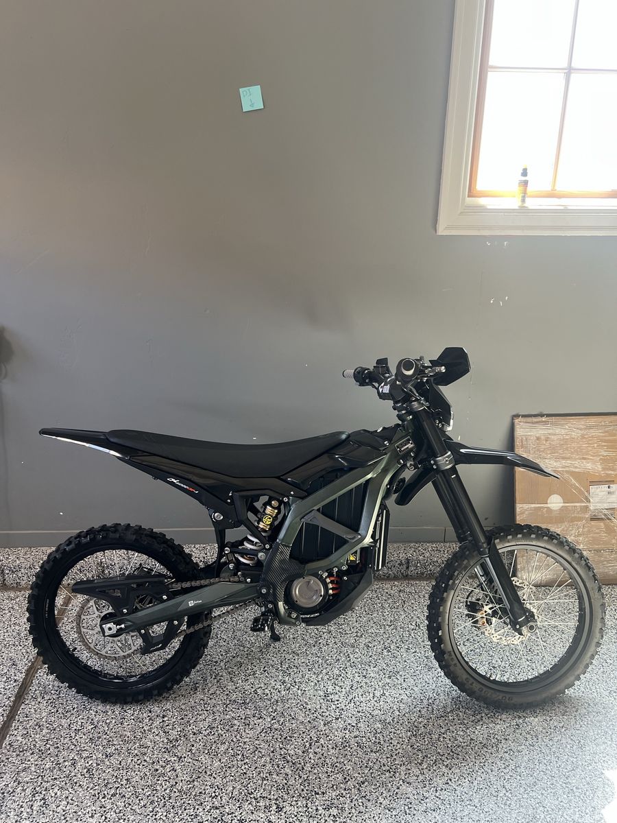 Surron ultra bee