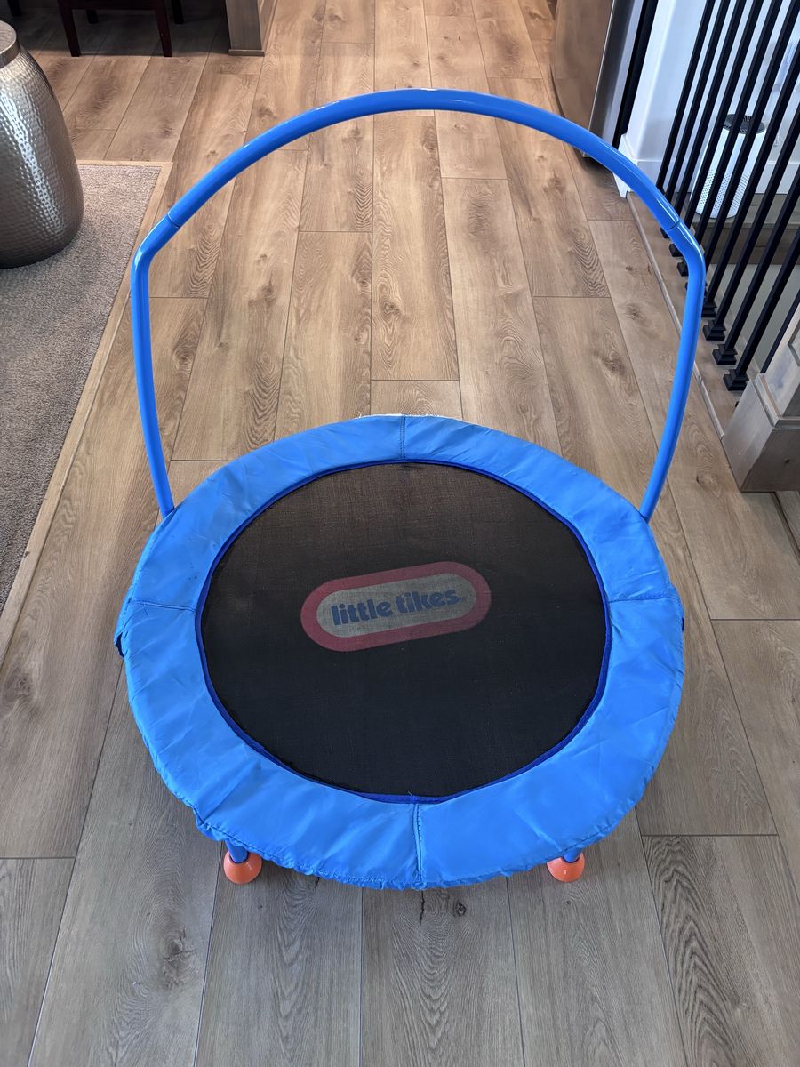 Little Tikes 3ft Easy Store Toddler Trampoline with Handle Bar Blue
