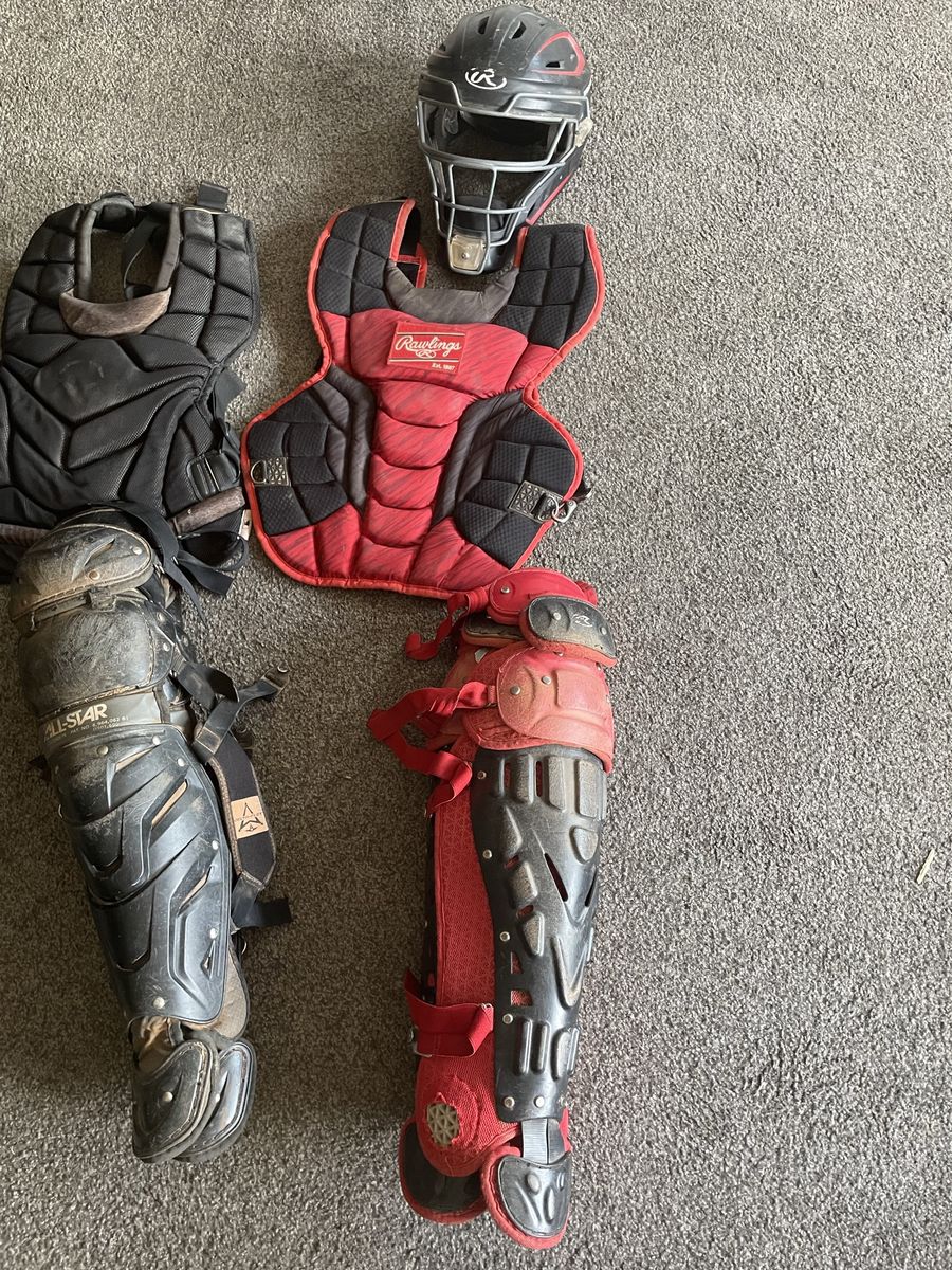 Rawlings & All-Star Baseball/Softball Catcher's Gear Set - Chest Protector, Leg Guards, Helmet