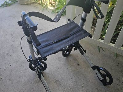 Mobility scooter