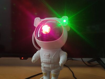 Astronaut Star/Nebula Night Light Lamp with Remote