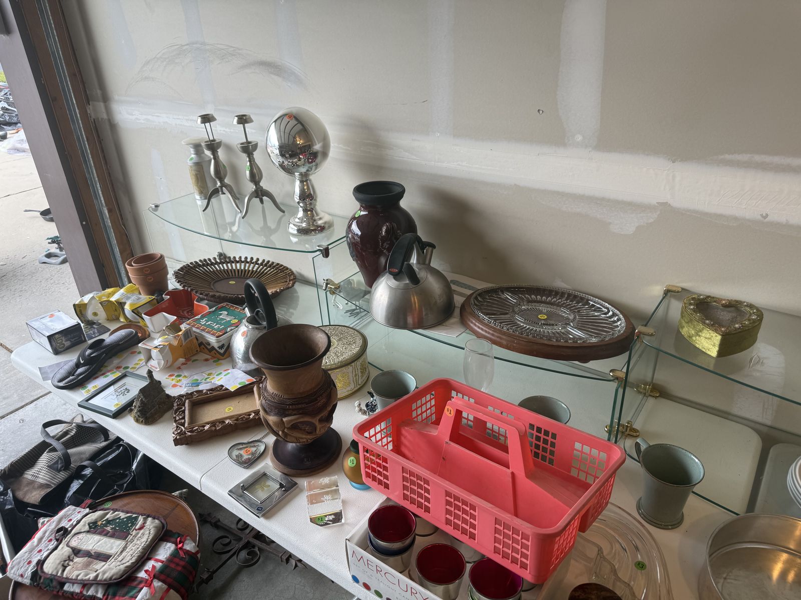 Main image 10