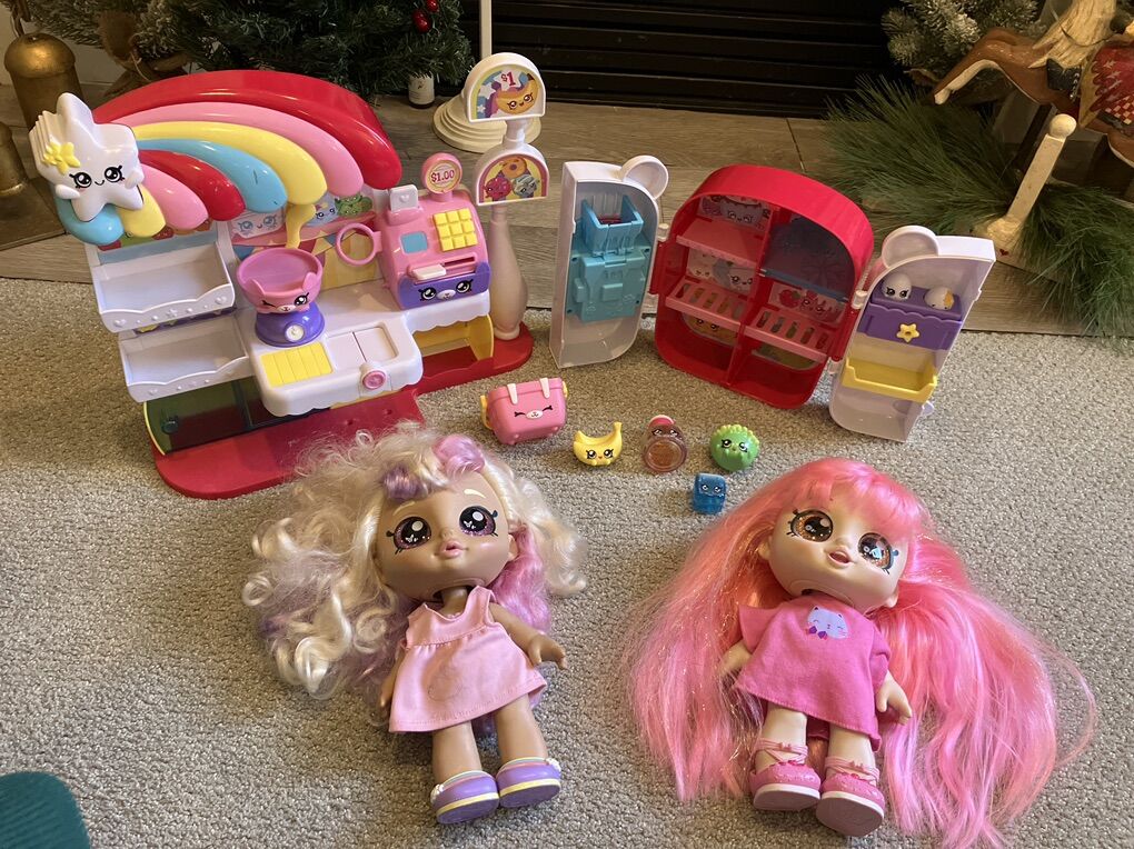 Doll/ Store Kindi Kids Set $10
