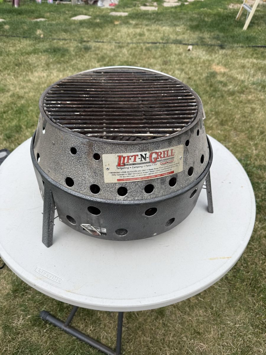 Camp Chef Lift & Grill