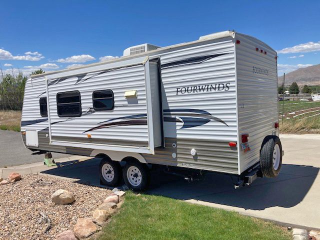 2010 FourWinds 250GS Travel Trailer