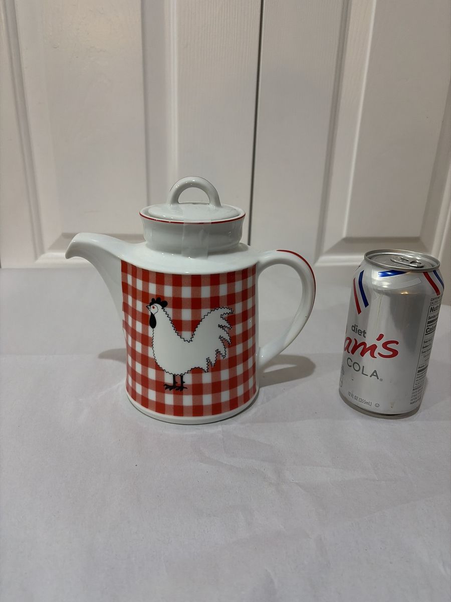 Farmhouse Chicken Teapot