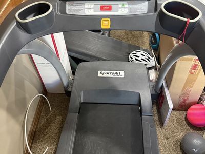 SportsArt Fitness T611 Folding Treadmill - Works Great!