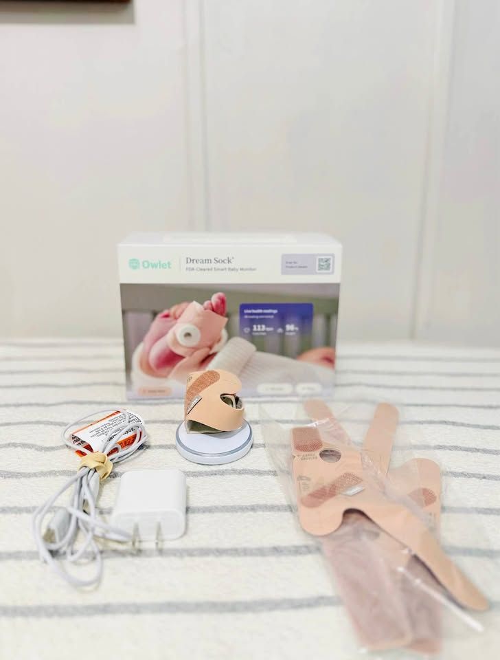 Owlet Dream Sock Smart Baby Monitor Dusty Rose FDA-Cleared Complete Set