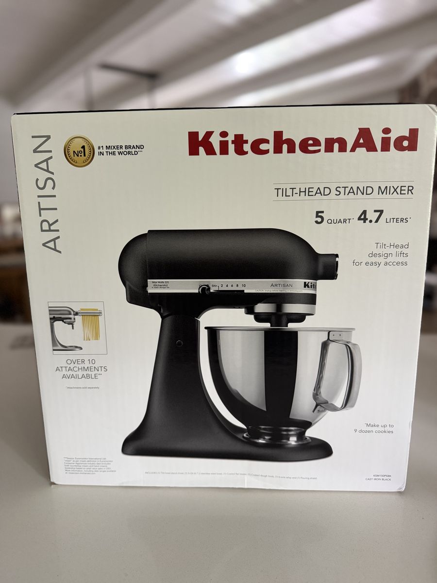 KitchenAid Artisan Tilt-Head 5QT Stand Mixer