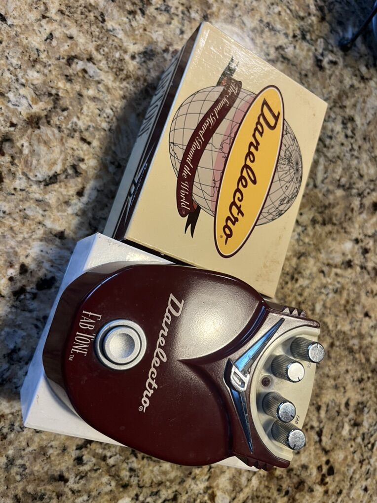 Danelectro Fab Tone Distortion