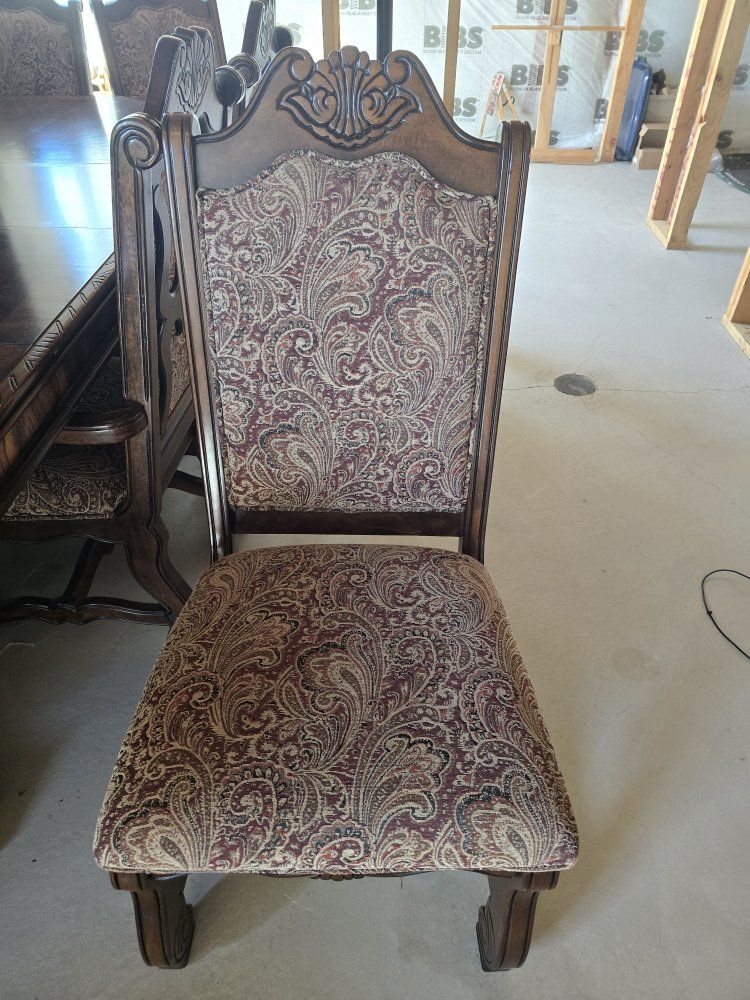 Main image 4