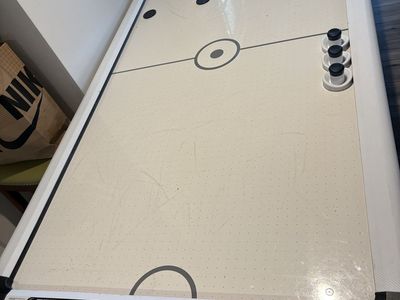 Air Hockey Table