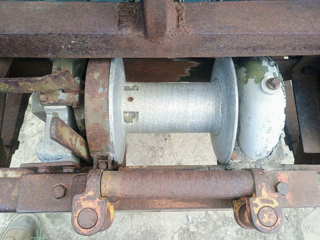 WillysJeep army / military PTO winch