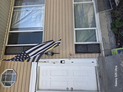 looking for roommates