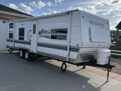 2004 Forest River Wildwood Travel Trailer