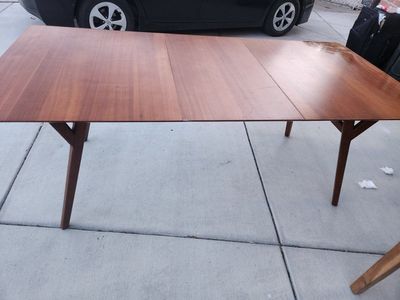 West Elm Mid-Century Expandable Acorn Dining Table