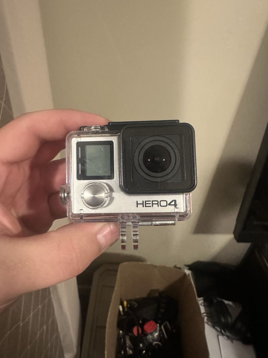 GoPro Hero 4 + misc accessories