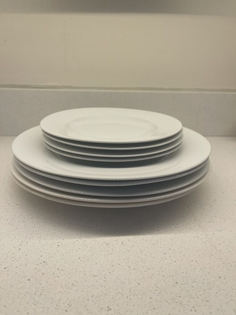 White Dinnerware Plates