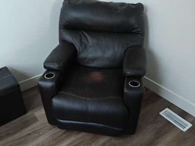Free Black Leather Chair with Cupholders