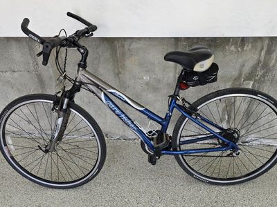 Gary Fisher Tiburon Hybrid Bike - Blue/Silver, Excellent Condition