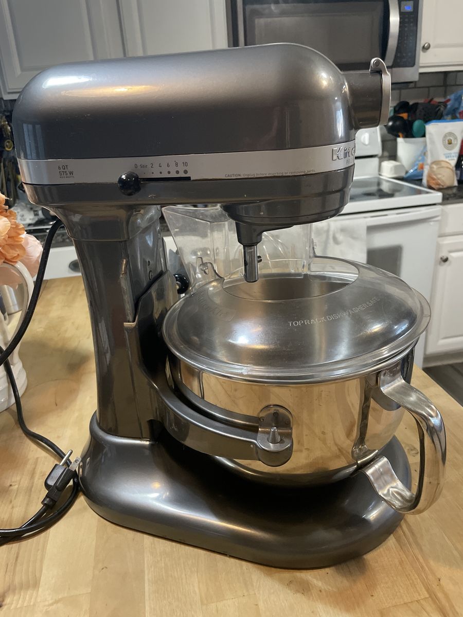 KitchenAid Professional 600 Series 6-Quart 575W Stand Mixer with Attachments, Gray