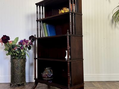 Vintage Mahogany Spindle Bookshelf /Étagère