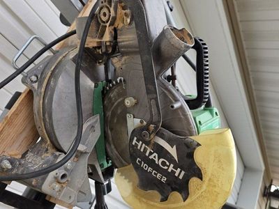 Hitachi C10FCE2 10" Compound Miter Saw w/ Folding Stand & Wheels - Used Power Tool