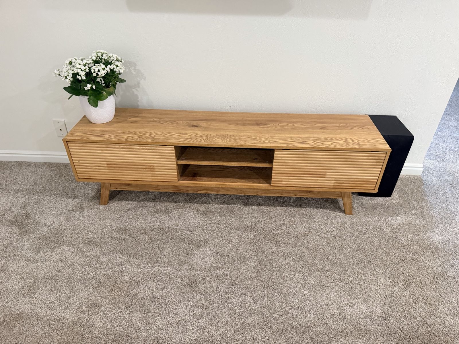 Modern Mid-Century Wood TV Stand Media Console with Storage