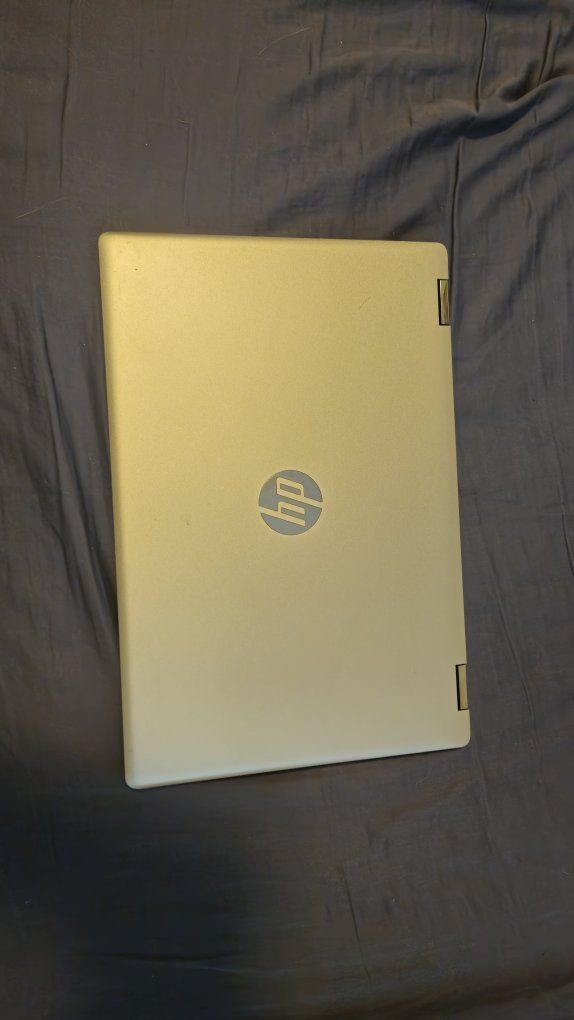 Main image 3