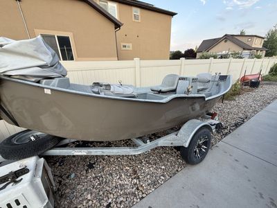 2020 Clackacraft Big Eddy 360