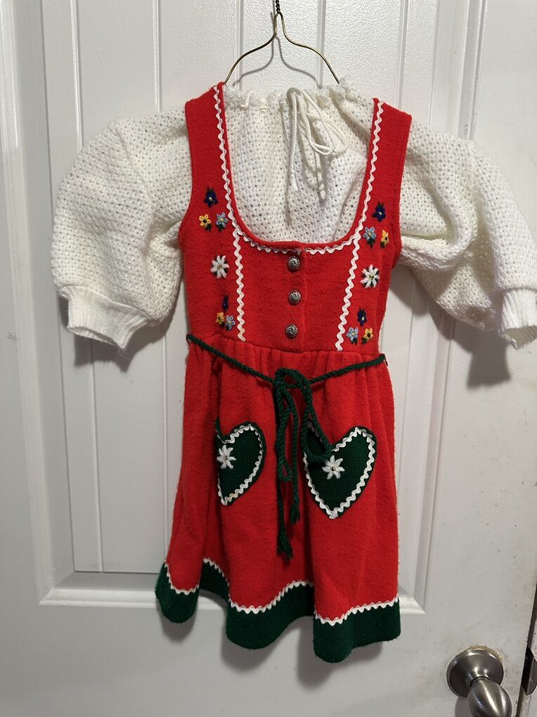 GIRLS KIDS AUTEHNTIC GERMAN KNIT DRESS