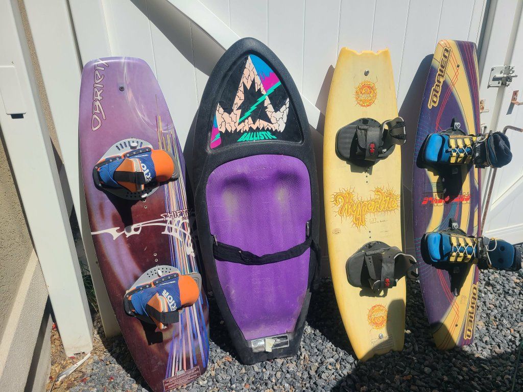 boating toys (kneeboard, wakeboard, surf, tube, etc)