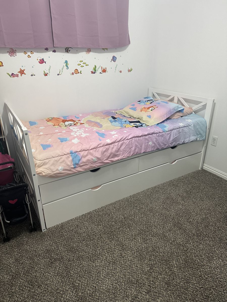 Twin bed