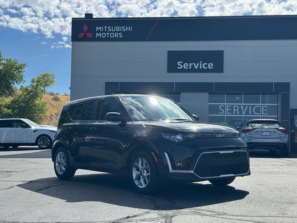 2024 Kia Soul LX