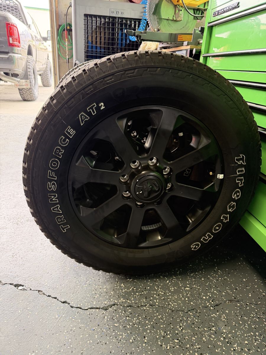 2025 Dodge Ram 2500 Stock Tires & Rims