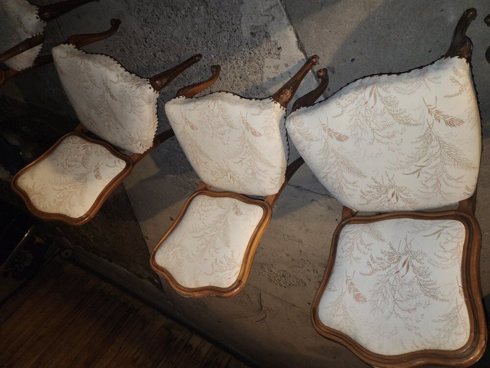 Dining Chairs 6 total