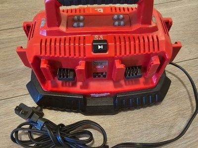 Milwaukee M18 Six-Pack Battery Charger 48-59-1806