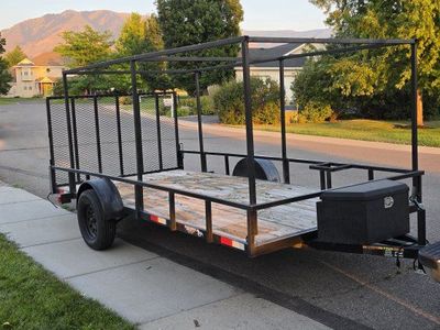 Utility Trailer W/Rack & ToolBox & Ramp