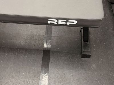 Rogue flat bench