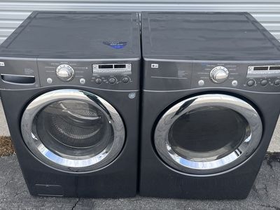 Stackable LG Washer & Gas Dryer With Wrinkle Care, Free Delivery.