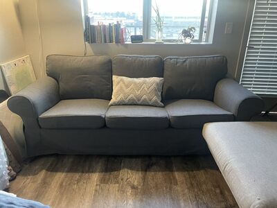 Couch/ Sofa