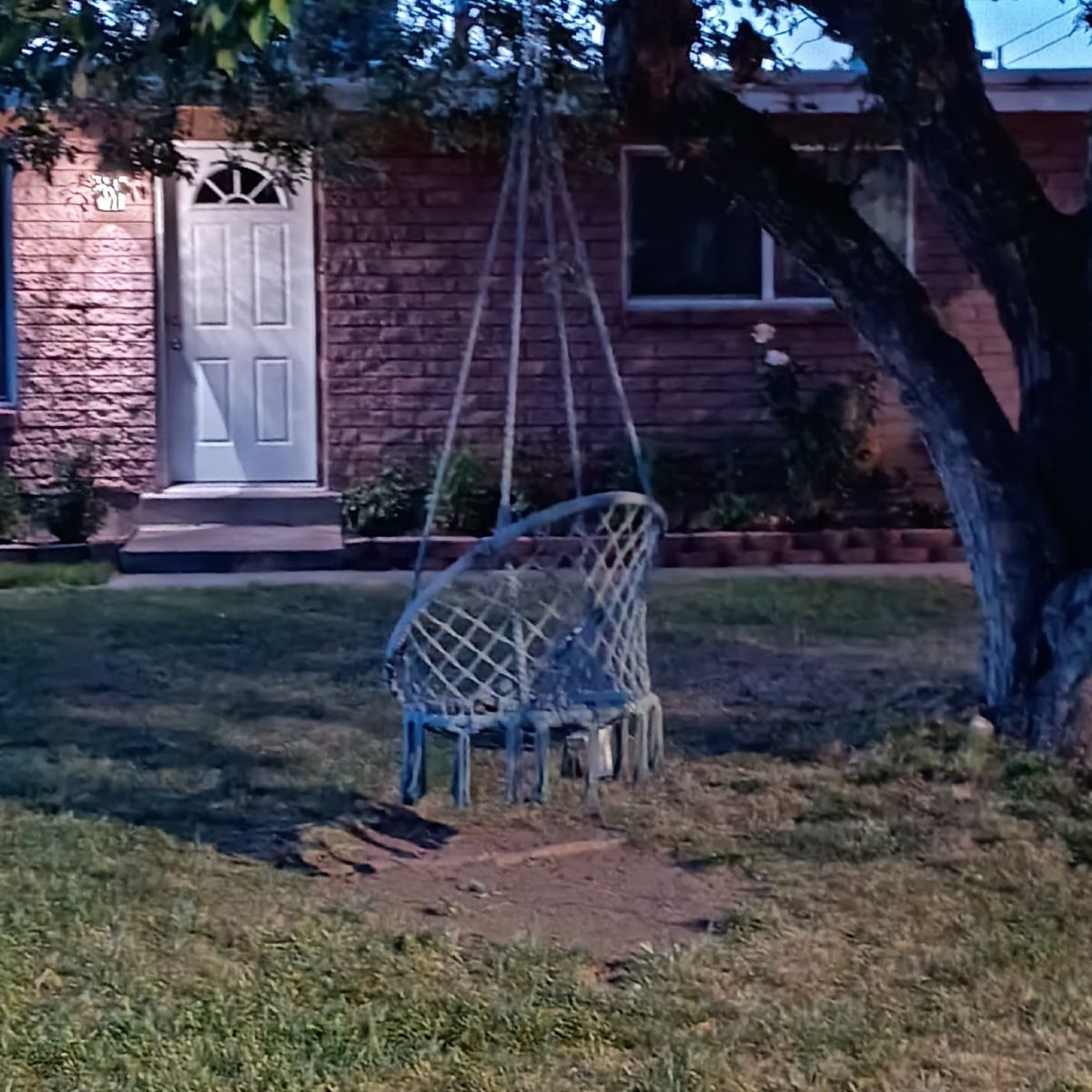 Barton Patio Hammock Chair SKU 93912 - Macrame Hanging Swing Seat, White/Beige, New in Box