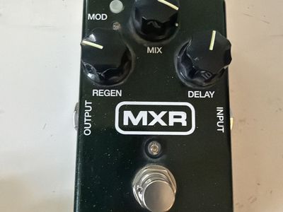 MXR Carbon copy analog delay