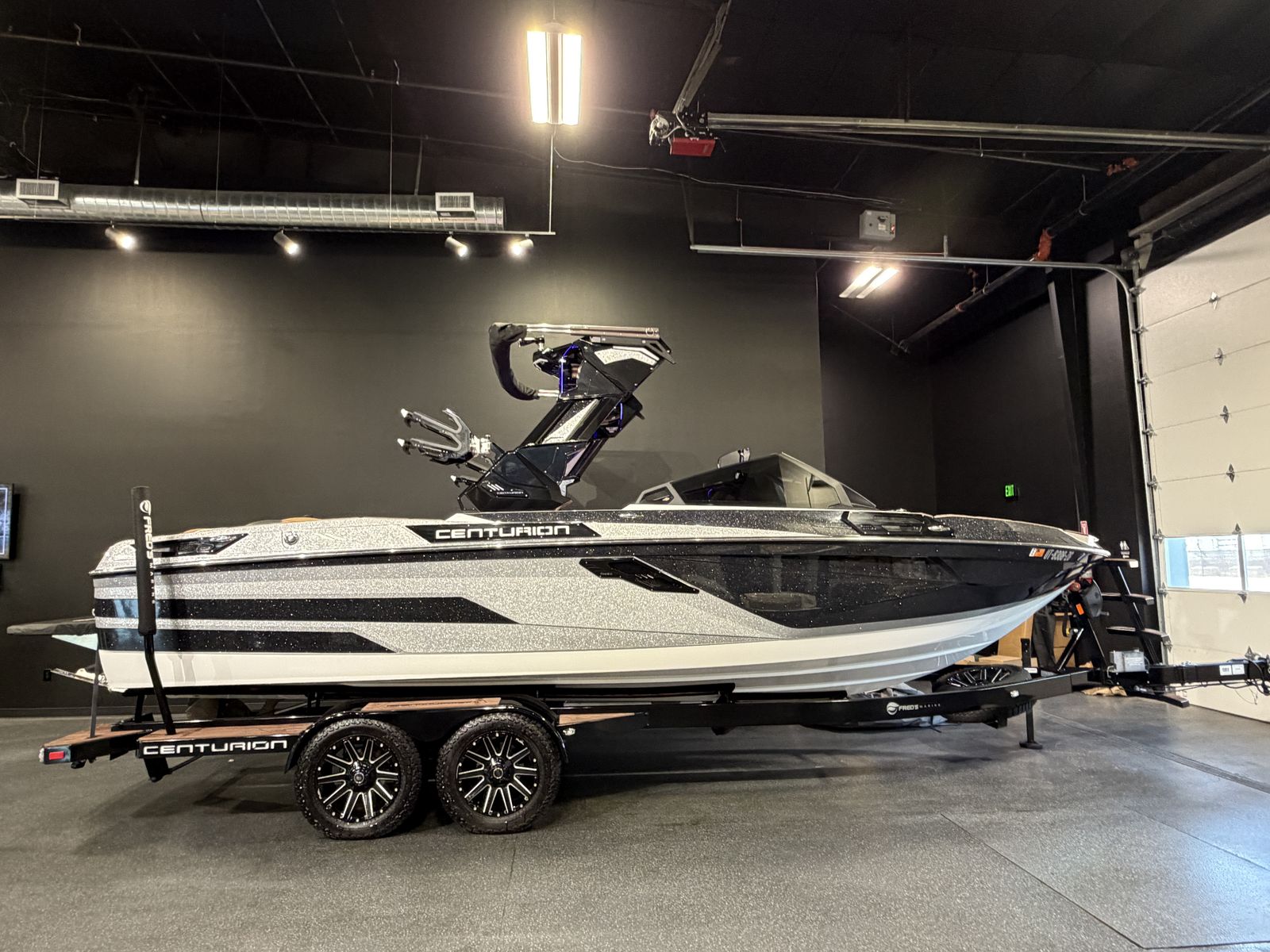 2025 Centurion Ri245 Surf Boat Black MF - Silver MF - White