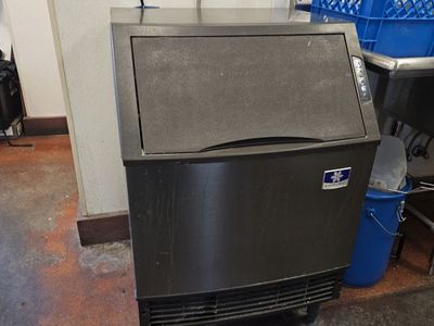 Hoshizaki Ice Machine - Commercial Grade, Used