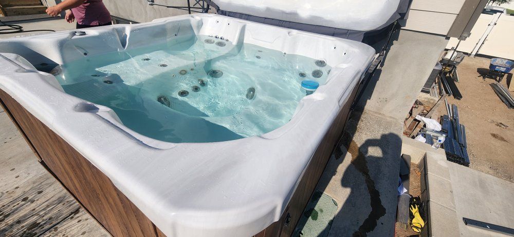 Main image 3