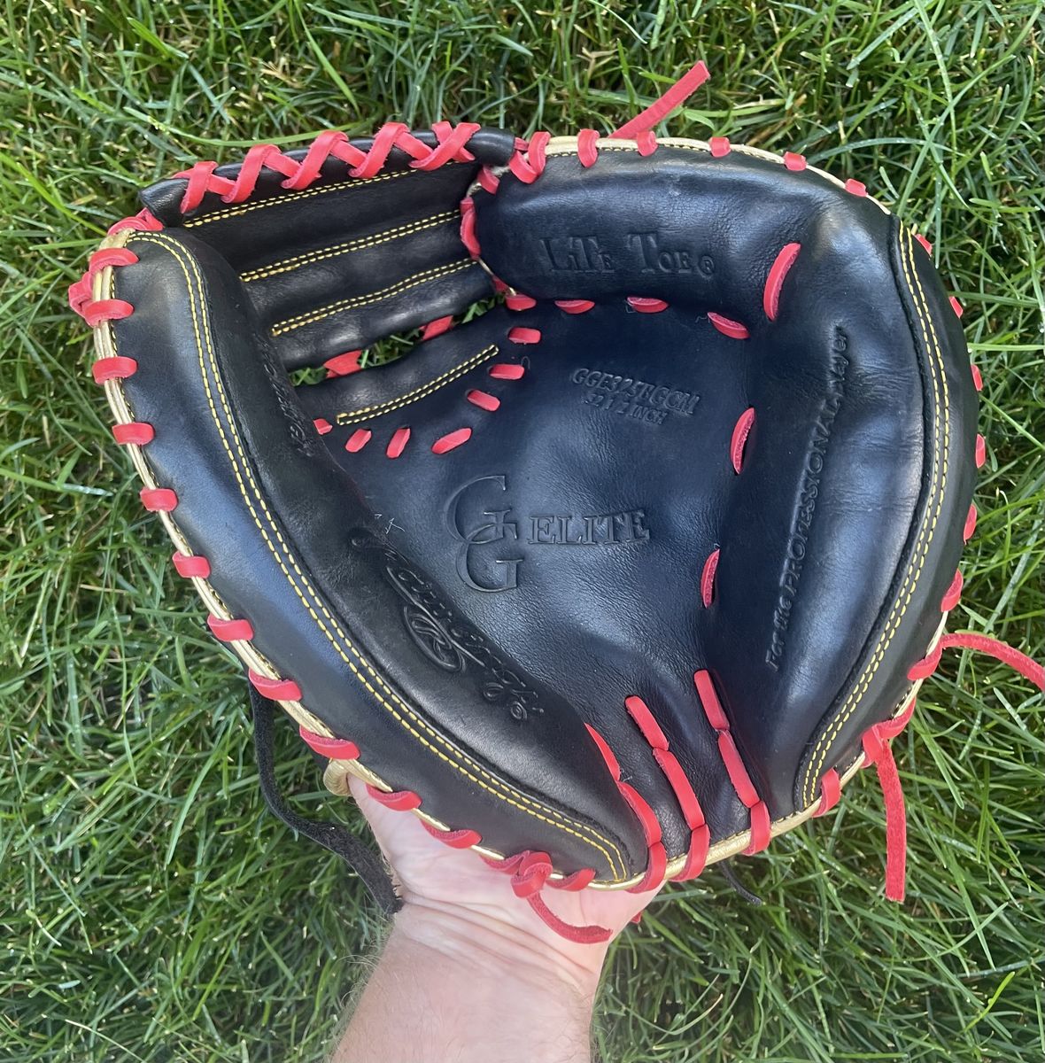 Rawlings Gold Glove Elite 32.5 in. Baseball Catchers Glove
