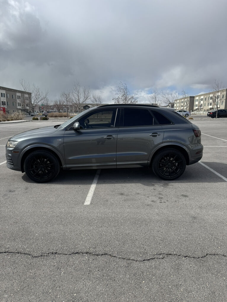 2018 AUDI Q3 2.0T Sport Premium Plus