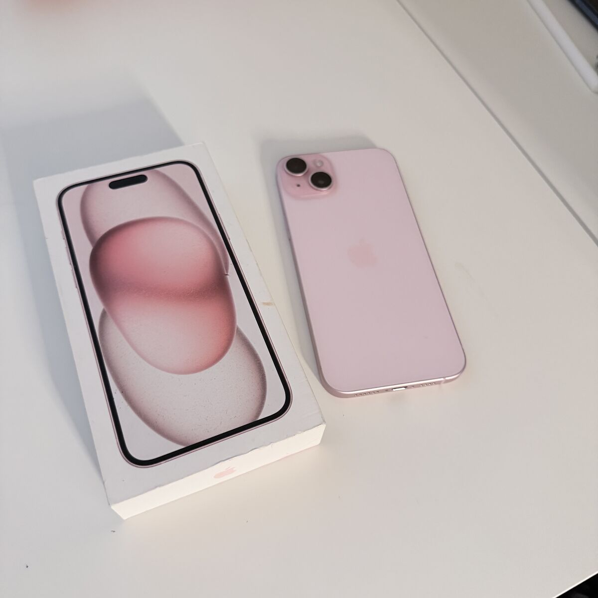 iPhone 15 Plus – Pink – 128GB Unlocked (2023)